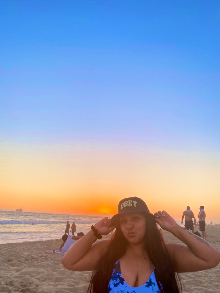 MiaRangel_'s tweet photo. None of your concern 😙🌀 https://t.co/RZTb7D8uD6