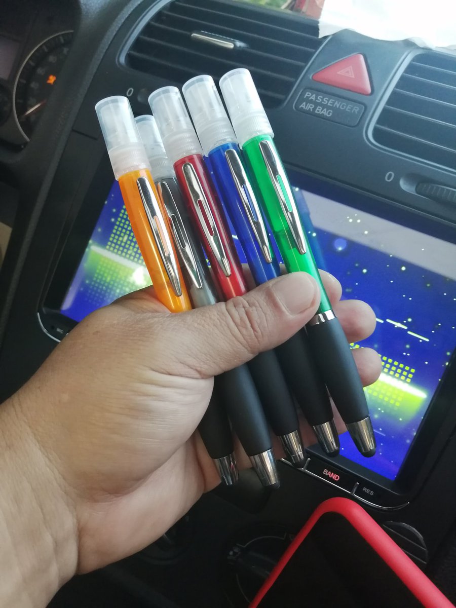 ELFiMotors's tweet photo. Esta cajita se verá en todo negocio, comercio, hotel, restaurante, papelería, en cualquier sitio, FISSPEN es la marca de esta pluma sanitizante 5 en 1, protección contra el covid-19, útil, portátil pero sobre todo ECONÓMICA!! https://t.co/GQP7iMoaos