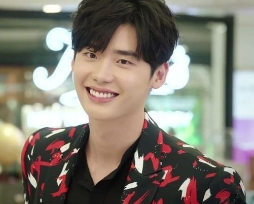 MBEsukkiewei's tweet image. Saturday mood. ✨

#LeeJongSuk
#140daystogo