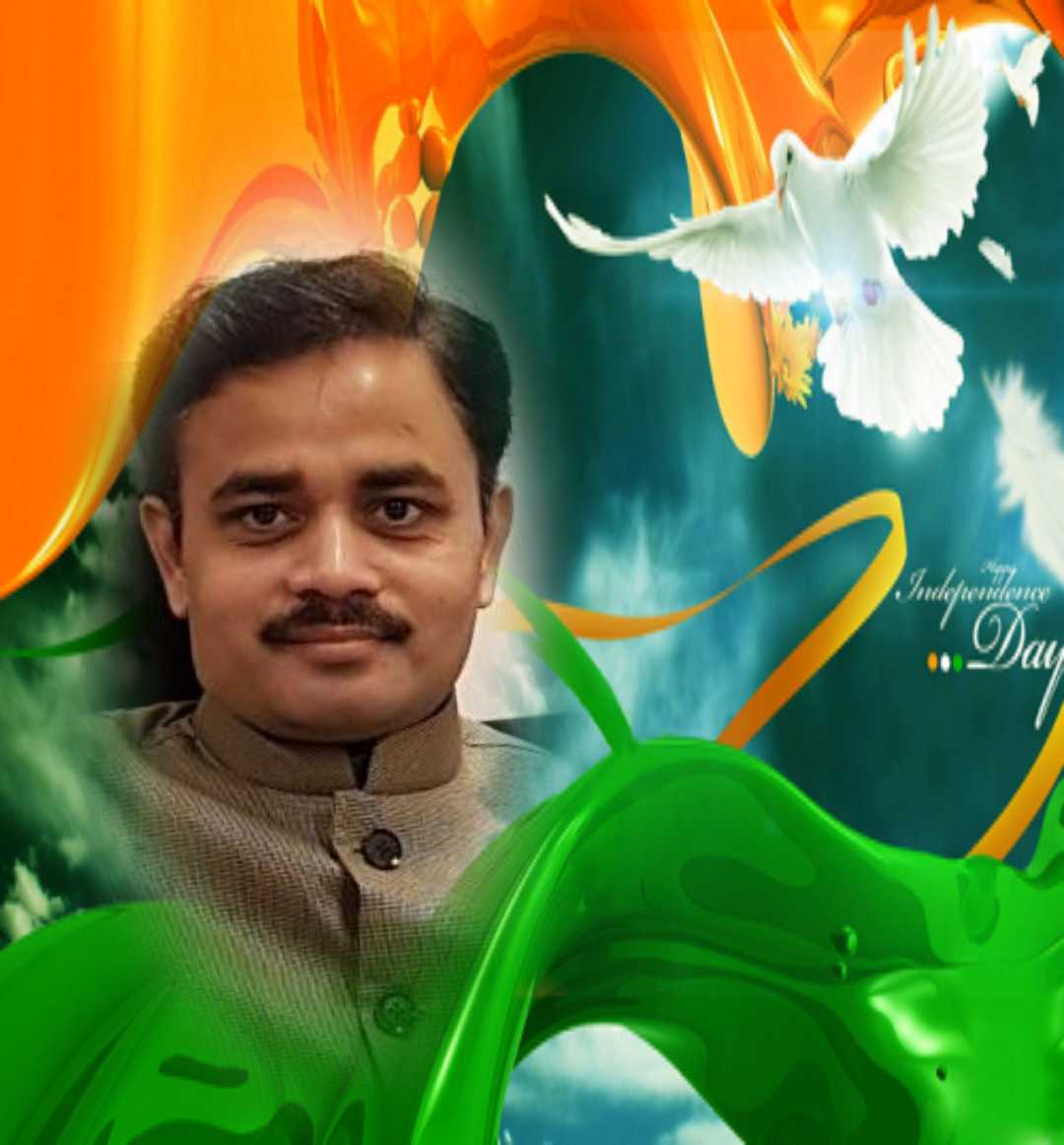 1979op's tweet photo. स्वतंत्रता दिवस की शुभकामनायें           ओ.पी. सिंह https://t.co/ifiS76CGAa