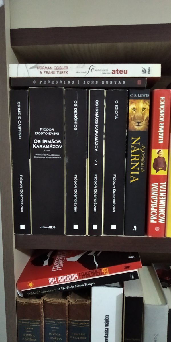 jorgemoraess's tweet photo. Será que esses livros dizem algo a respeito do seu leitor?
#literatura #LiteraturePosts #livros #LivrosPraLer #book #leitura #книги #literaturacristã #cwlewis #teologia #dostoievski https://t.co/qeynYdtXFy