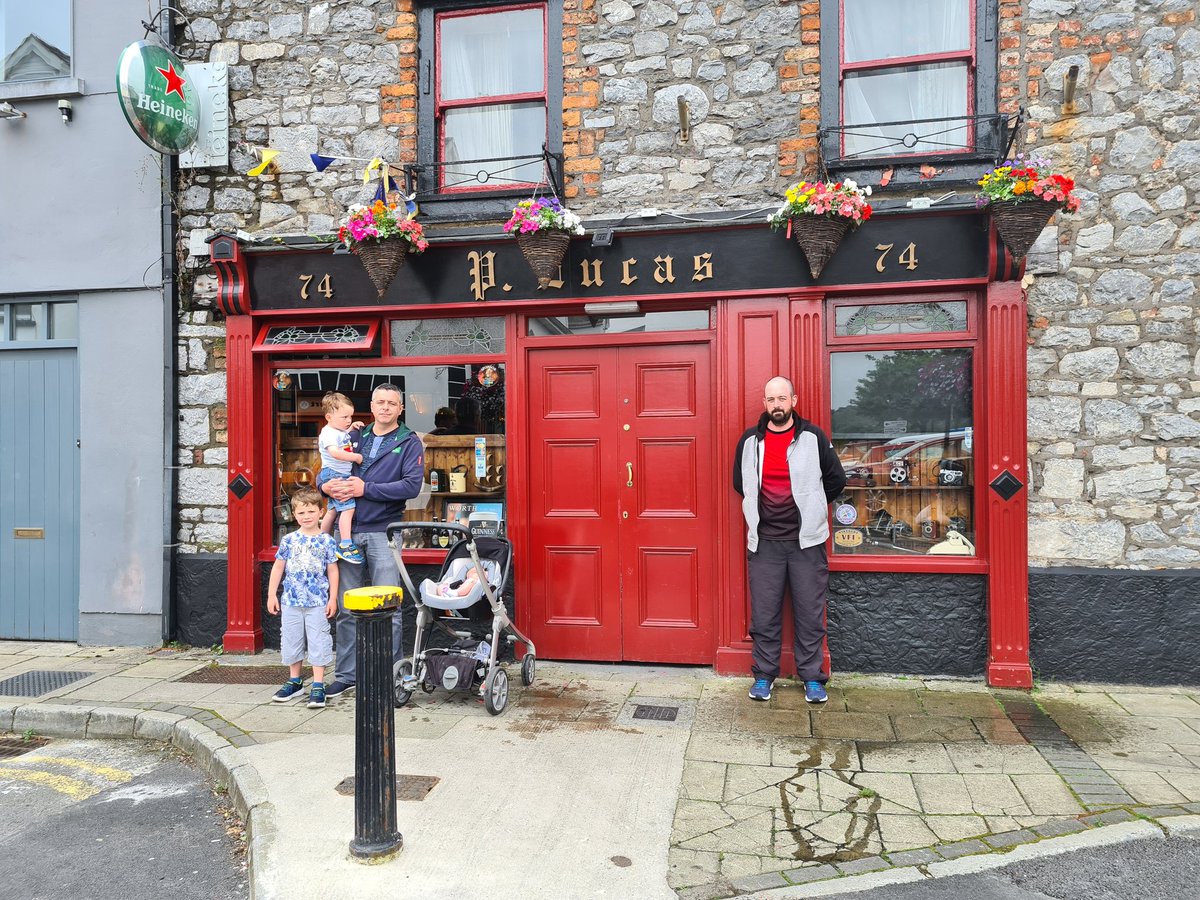 lucasbarEnnis's tweet photo. 5 months later we're still closed. We need #SupportNotSympathy @CathalCroweTD @timmydooley @MlMcNamaraTD @joecareytd @RoisinGarvey @sinnfeinireland @LeoVaradkar @MichealMartinTD https://t.co/u8C4fl4vkm