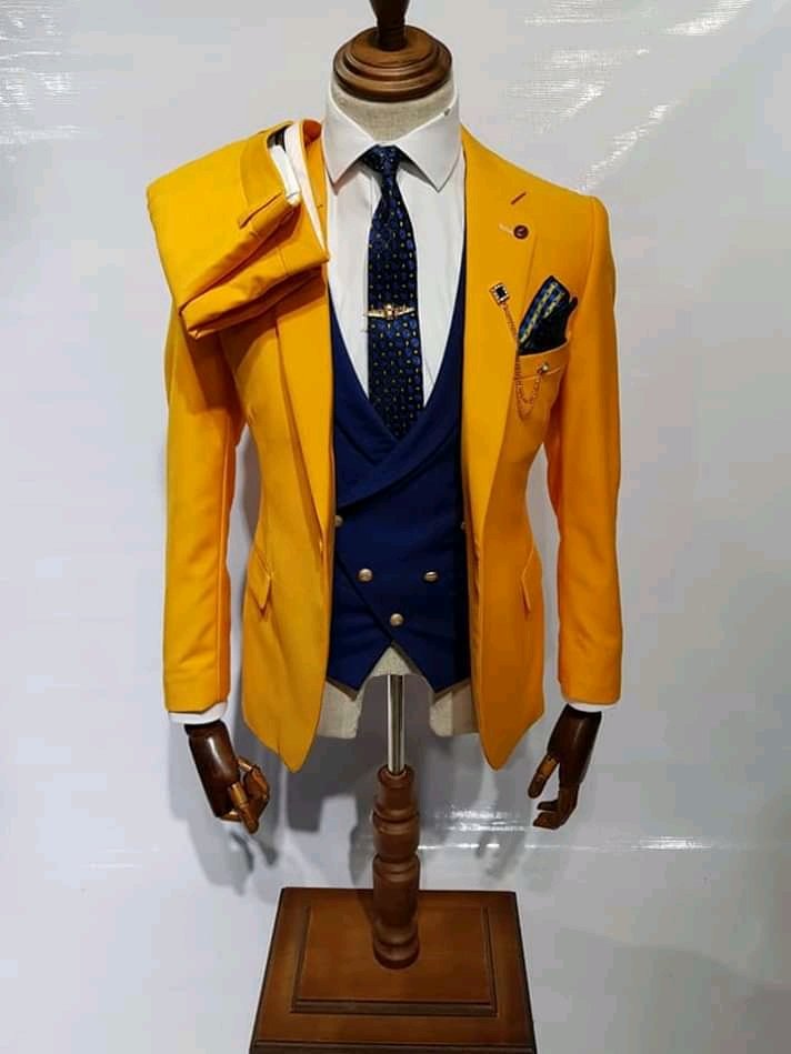 TheclassicmanJ's tweet photo. Classic Man wear
Suits from 1k
Shoes from R450
Pants from R550
To see our catalogue whatsapp 0624644109
#DJSBU #cyrilramaphosa  #SiyaKolisi #Level2 https://t.co/sa6Ng8r0OJ
