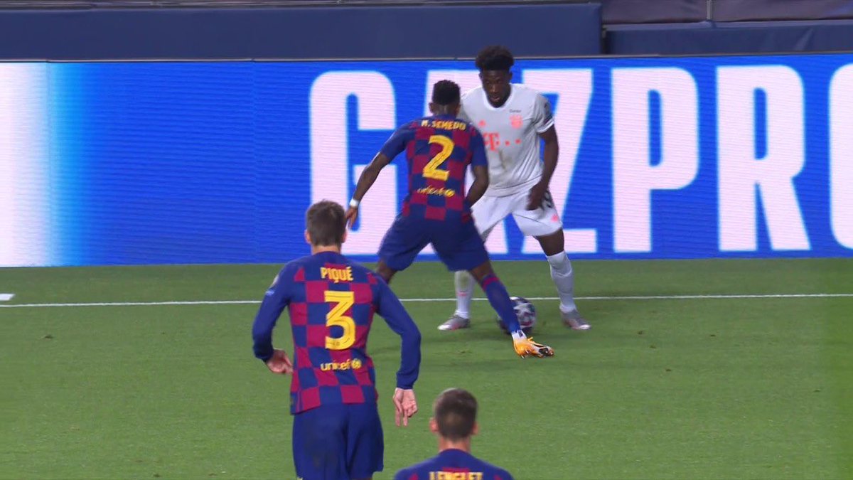 CoachingSteve's tweet image. At this point in time, which side of the picture would you think the goal is that Semedo is defending? #DefensiveShape #DefensivePrinciples