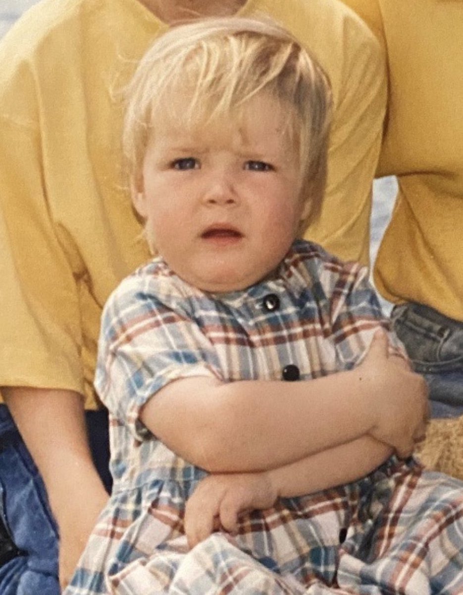 this photo screams “i’m not angry, I’m just disappointed”