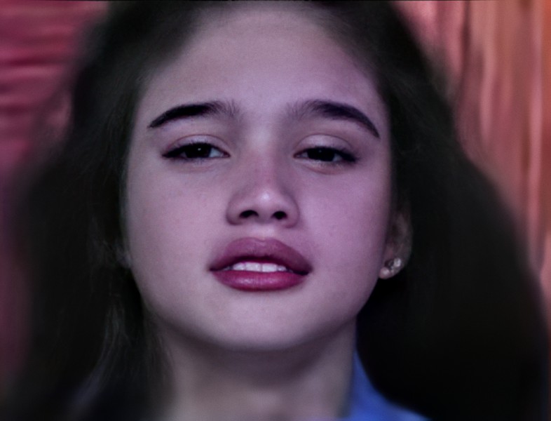 001  #CrizBelle