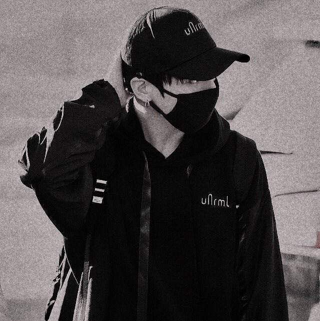 jungkook_icons's tweet photo. #jungguk #jungkookicon #junggukicon #jungkookicons #kookicons #icon #jungkookaesthetic #aesthetic #junggukaesthetic #picsart #kpopedits #jeonjungkook #bts #btsedits #jungkookedits #edits #전정국 #정국 #정국이 #방탄소년단정국 #전정국💜 #전정국🐰 #전정국💕 #전정국jeonjungkook #bts https://t.co/6iBmuSj2k4