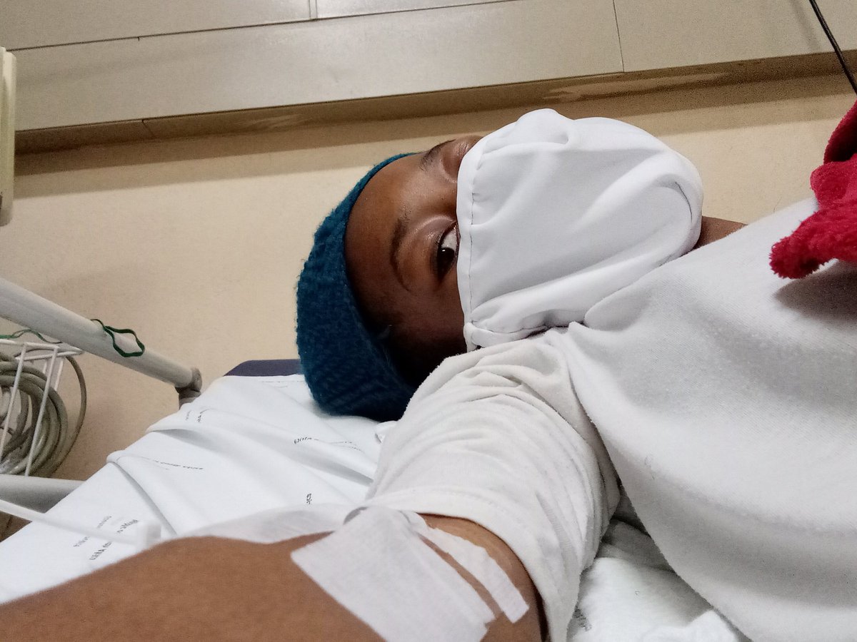 PhakulaTK's tweet photo. Hi @djsbu my right kidney needs to removed due to renal mass.  Myjourney has been too painful for the past few months. Going in and  out of hospital then my first biopsy they took the wrong piece. My dream is to get operated at a private hospital, may I please ask for assistance. https://t.co/VgbwapPTJ0
