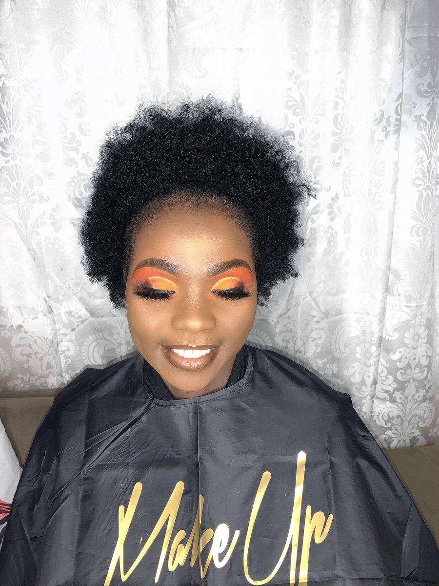 MakeUpByShirzz's tweet photo. People will stare... make it worth their time...
#brownskin #melaninpoppin ๐๐ฅ
#MakeupByShirzz
#EnhancingBeauty
#RuralMua
@GirlTalkZA #GirlTalkZA https://t.co/Q1gsxOHVIA