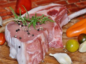 cookingpotsnpan's tweet photo. Brine Pork

Brining is when you treat food with coarse salt or brine, which preserves and seasons your meat. This process enhances tenderness and adds flavors, especially when you decide to use herbs sugar or vinegar in the brine.

You submerge the cut of meat in a brine sol… https://t.co/8XuutHMkRZ