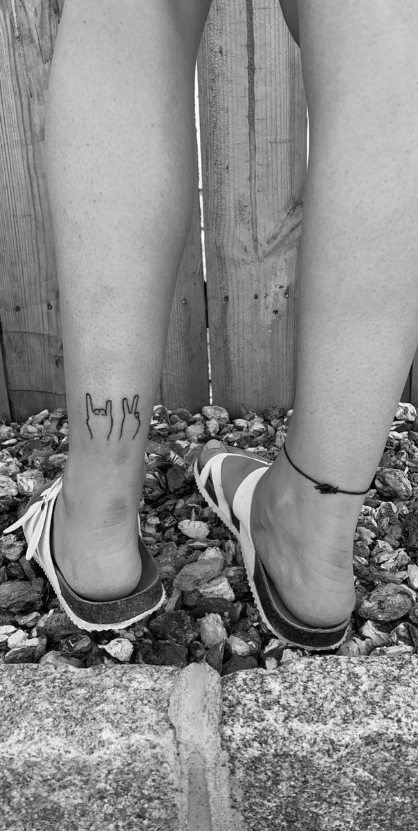 diserablegrant's tweet photo. @EthanDolan love you both so much. i got this tattoo about two weeks ago and i hope one day i can thank you in person ❤️ #dolantwins https://t.co/0QlCCRBiwr