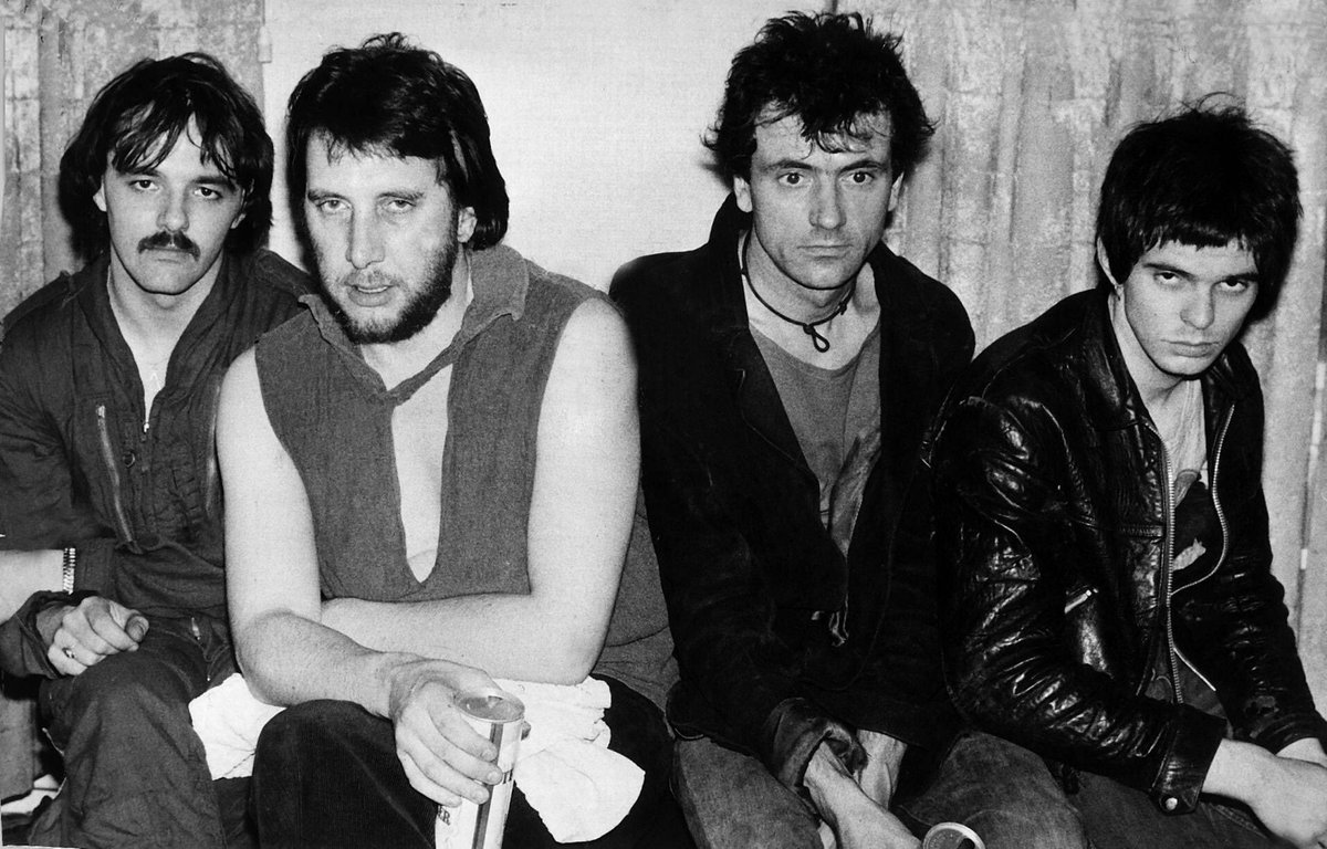 JohnLayton6's tweet photo. Nice n sleazy #thestranglers https://t.co/VpwPgN8sJO