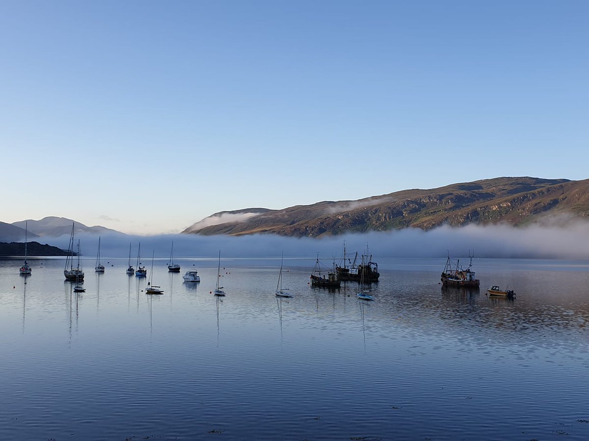 HLCUllapool's tweet photo. Morning in Ullapool. Thanks to Stephen Cook for the photo. https://t.co/cvBOAxvltp