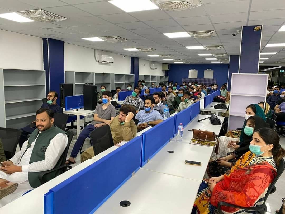 Extreme Commerce on Twitter "Few clicks from the meetup in newly