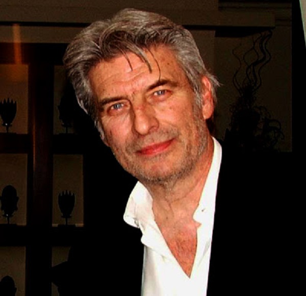tarrott's tweet photo. Ξημέρωμα Δεκαπενταύγουστου 1993
 «Επιχείρηση Χρυσόμαλλο Δέρας»

Αντιπλοίαρχος Π.Ν. Βασίλειος Ντερτιλής https://t.co/RSCadvTkp4