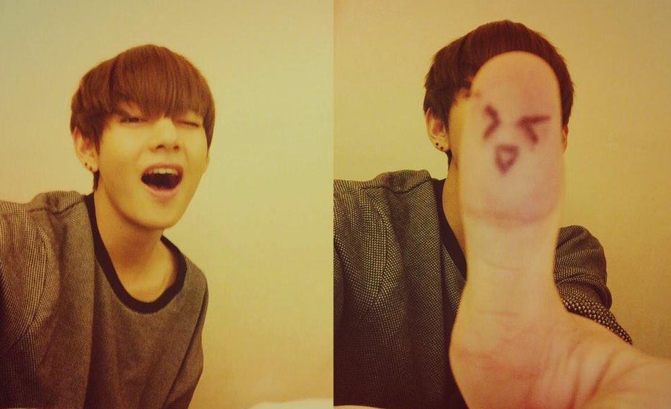 Remember when Taehyung drew these emojis on his fingers & named them as Kim Thumb, Kim Index Finger & Kim Middle Finger & then tried to imitate them? Please he's so adorable