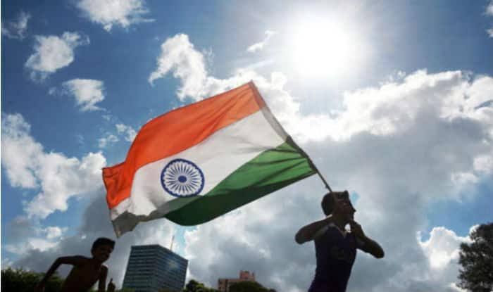thehalfchemist's tweet photo. Happy Independence Day 🙂
Jai Hind Jai Bharat 🇮🇳 #HappyIndependanceDay https://t.co/kdwCRgPTkM