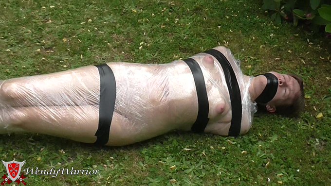 I have some problems. HELP ME! https://t.co/poZIliFXvo https://t.co/pmAdU08b8G<a href="/tag/clip"class="tags"><span>#clip</span></a><a href="/tag/chastity"class="tags"><span>#chastity</span></a>