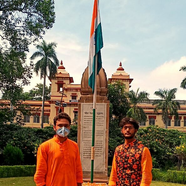 BhuPathshala's tweet photo. Happy Independence Day 2020
विजयी विश्व तिरंगा प्यारा
#KeepStudy #StaySafe

Special Coverage Plz Visit
Flag Ceremony
https://t.co/VZhrCGcsBl

@bhupro 
@VCofficeBHU 
@registrarbhu 
@AmarUjalaNews 
@Bhadainimirror 
@imohan_yadav 
@CMOfficeUP https://t.co/qLbnr1yqih