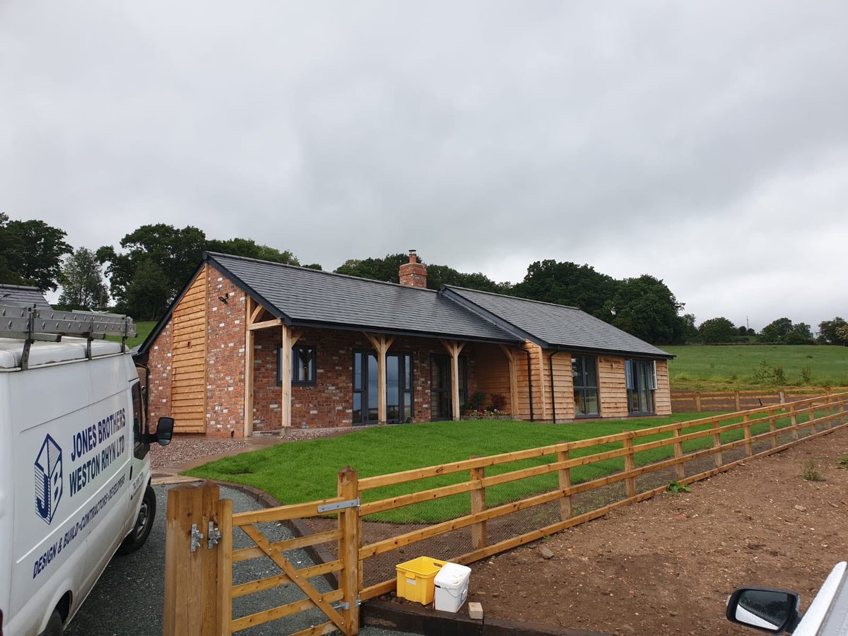 JonesRhyn's tweet photo. Called to see our customer this afternoon (photos are a few weeks old) they are delighted with their new home, hope you like it too. https://t.co/V0GZIPop8p