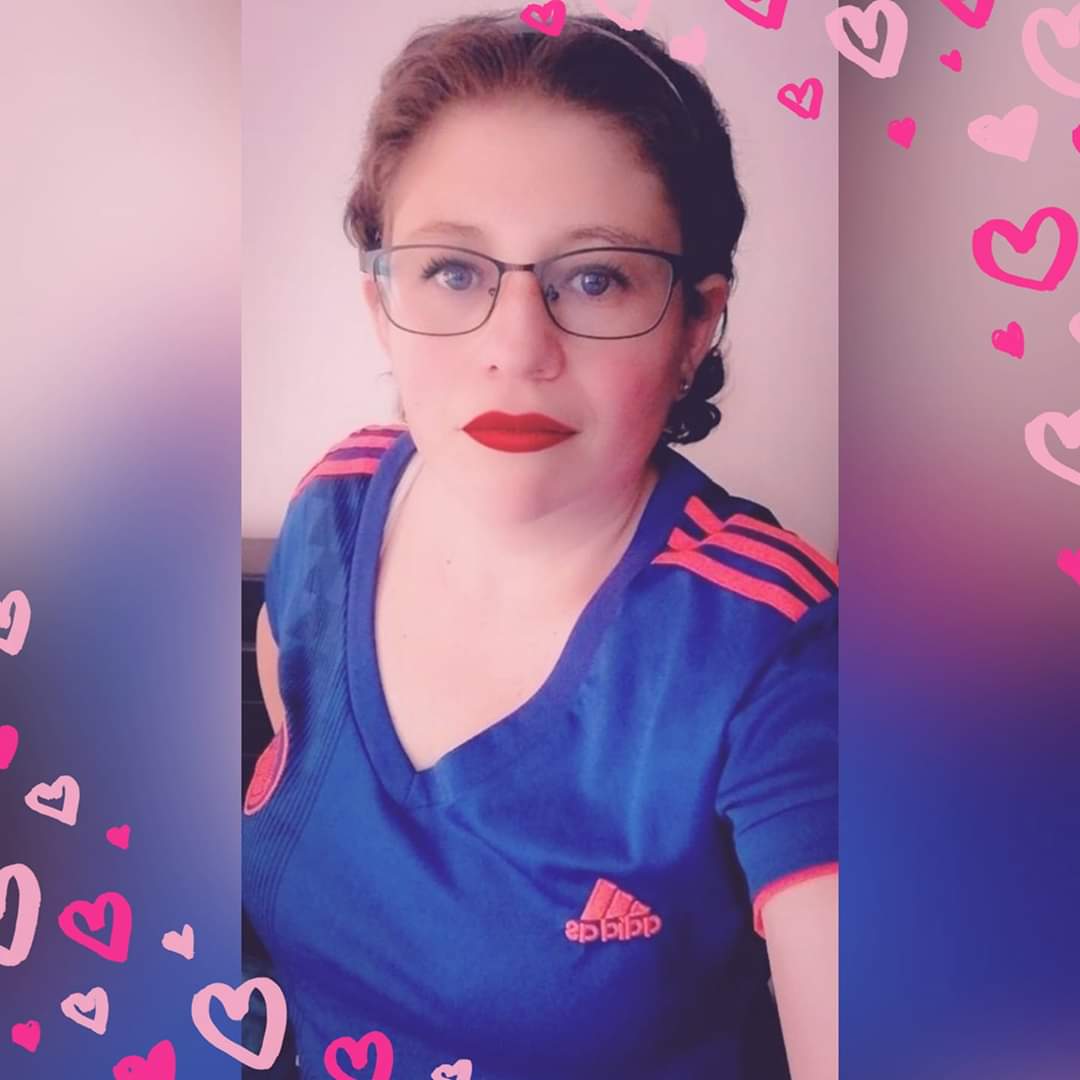 Pmora84's tweet photo. 💖💋💄 https://t.co/YJEdpcvtzm