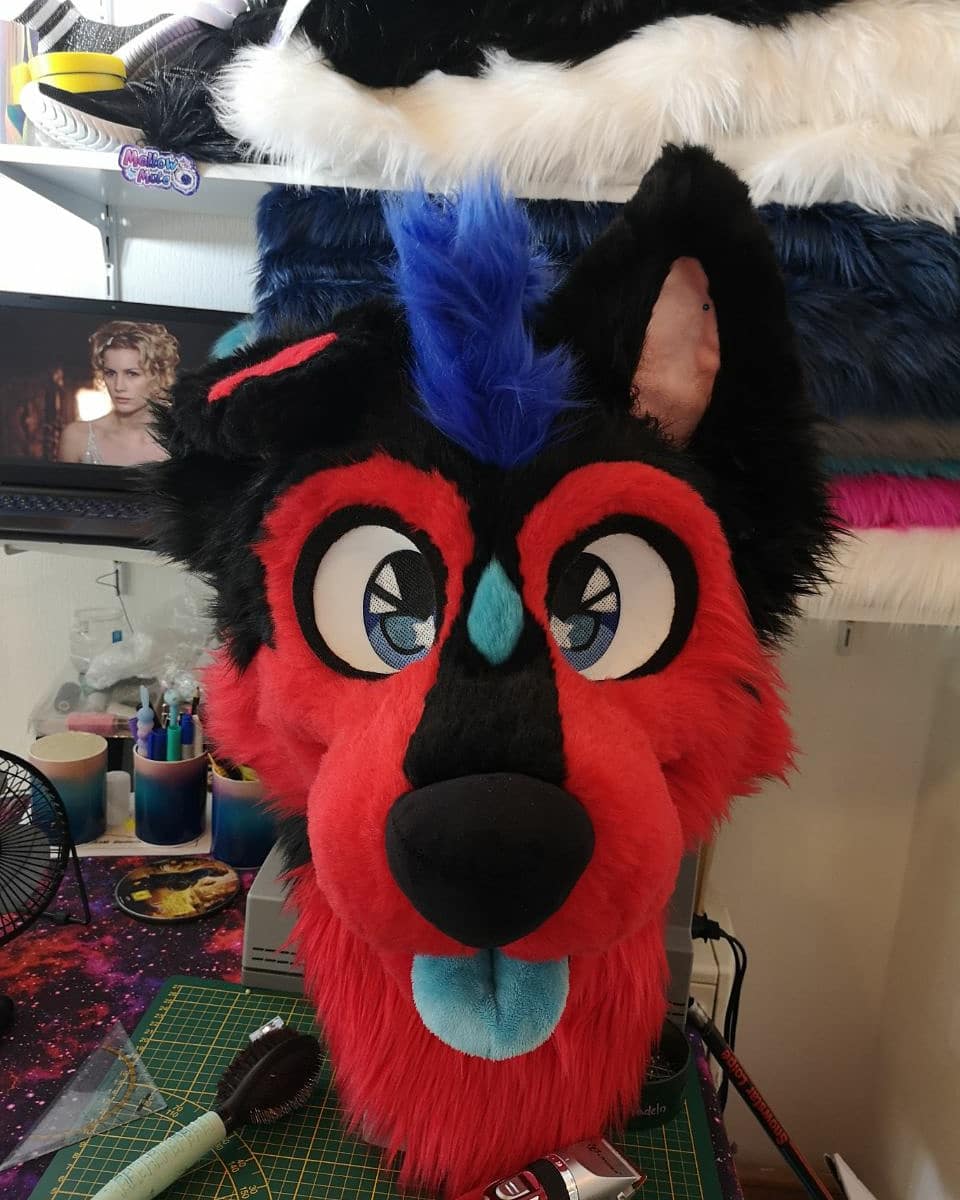 GalaxyHoosker's tweet photo. I really really can't wait to pick up this bab next week aaaaaa 😍😍😍😍😍 I'm so damm excited!!!

@RoeskaFolf and i are going to make a roadtrip that day xD its a 5 hour drive for me but i don't care!!

✂️ @mellowmutesuits https://t.co/VqxmPr2aYB