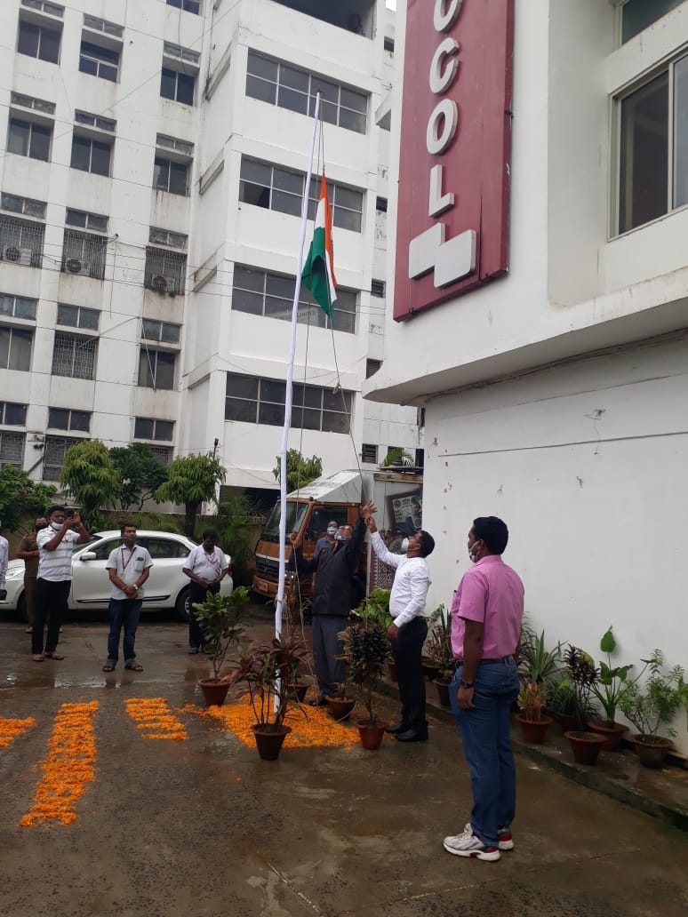 PlusPsu's tweet photo. 74th Independence Day observed in #TDCCOL premises with flag hosting by Shri P.Arthanari, IFS MD-TDCCOL and PD-OPELIP and PD-OTELPPLUS in presence of officials of these 3 institutions.@stscdev @MoSarkar_Odisha @MoSarkar5T @CMO_Odisha @MoSarakaar https://t.co/1bCzH7FHiK