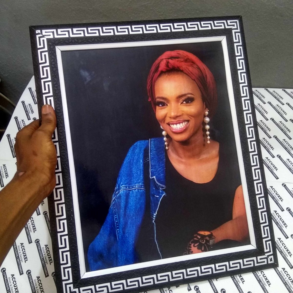 accuxel's tweet photo. Celebrate and appreciate your loved one with Classy Picture frame.
To place your order please send us a DM or chat us up on whatsapp at 07084232505.
#pictureframeshop #pictureframer #pictureframeidea #photoframes #photoframeprop #photoframewall #photoboothframe #framephoto https://t.co/eb0o4Fdg1y