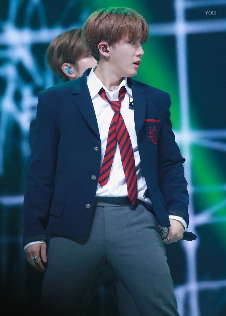 — changbin as a prince; a royal thread  #straykids  #skz