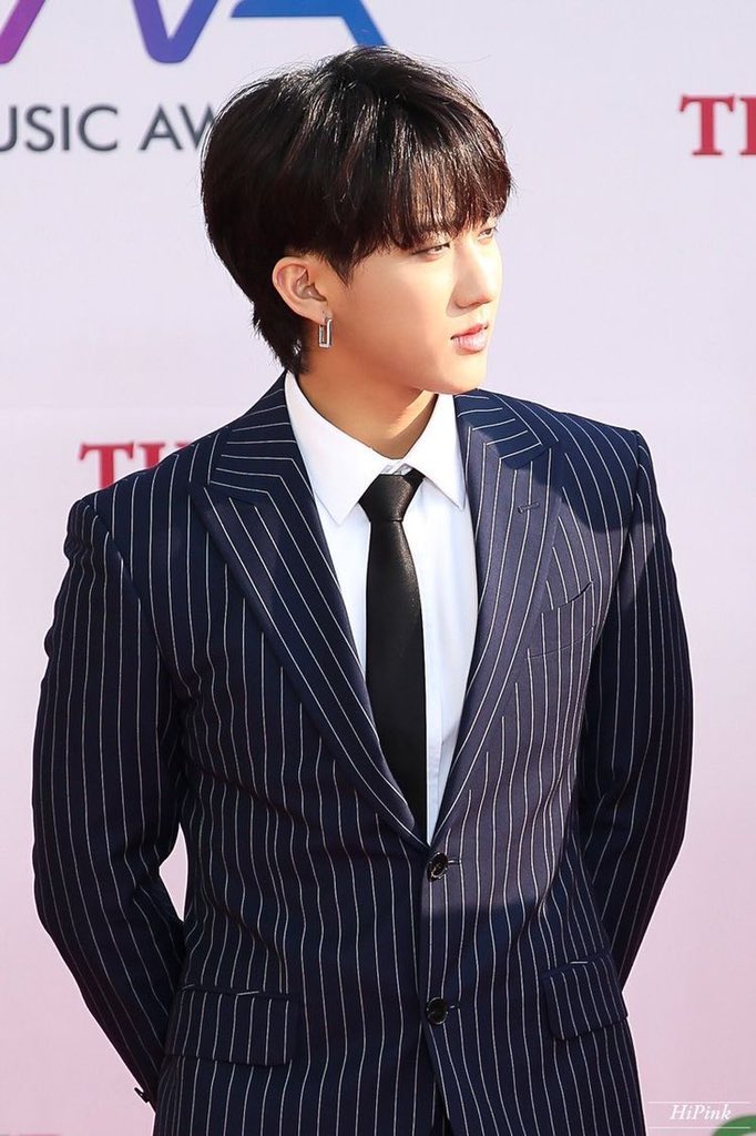 — changbin as a prince; a royal thread  #straykids  #skz