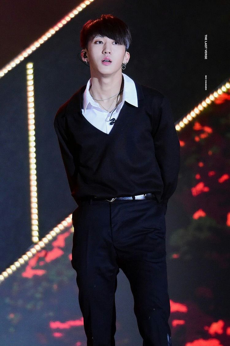 — changbin as a prince; a royal thread  #straykids  #skz