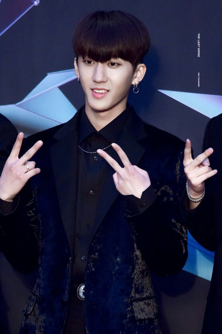 — changbin as a prince; a royal thread  #straykids  #skz