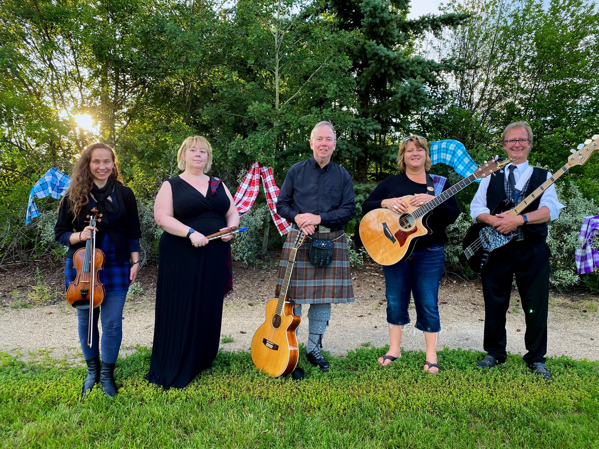 scotpav's tweet photo. Join us at 6pm on our Facebook page for the Scottish Pavilion pre-event showcase. This event will run for one hour, leading up the @StoonFolkfest virtual event beginning at 7pm! https://t.co/FsTpuK7GBX