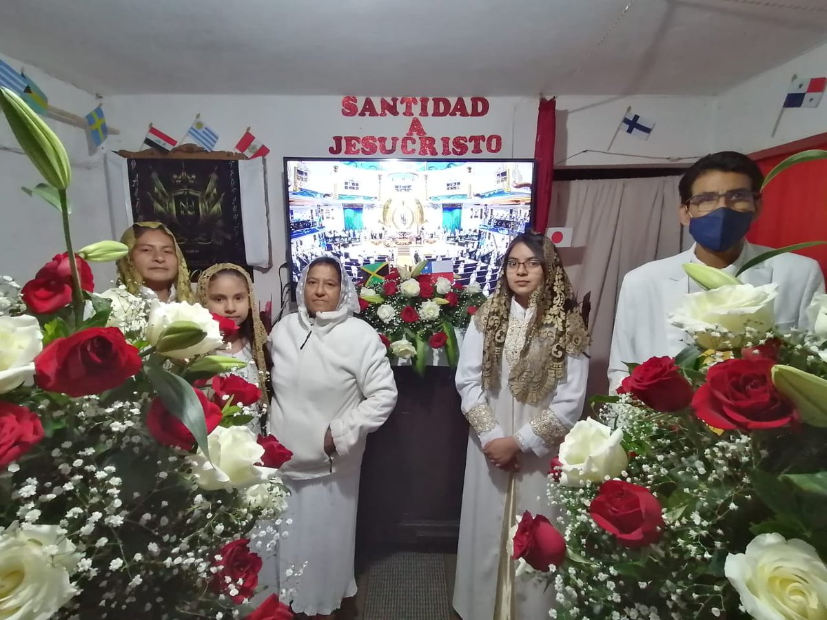 calett007's tweet photo. Con el Encantado Yo Estoy 
Gracias Mi Señor y Salvador Jesucristo.
#SantaCena2020 https://t.co/a5Arc4v3qY