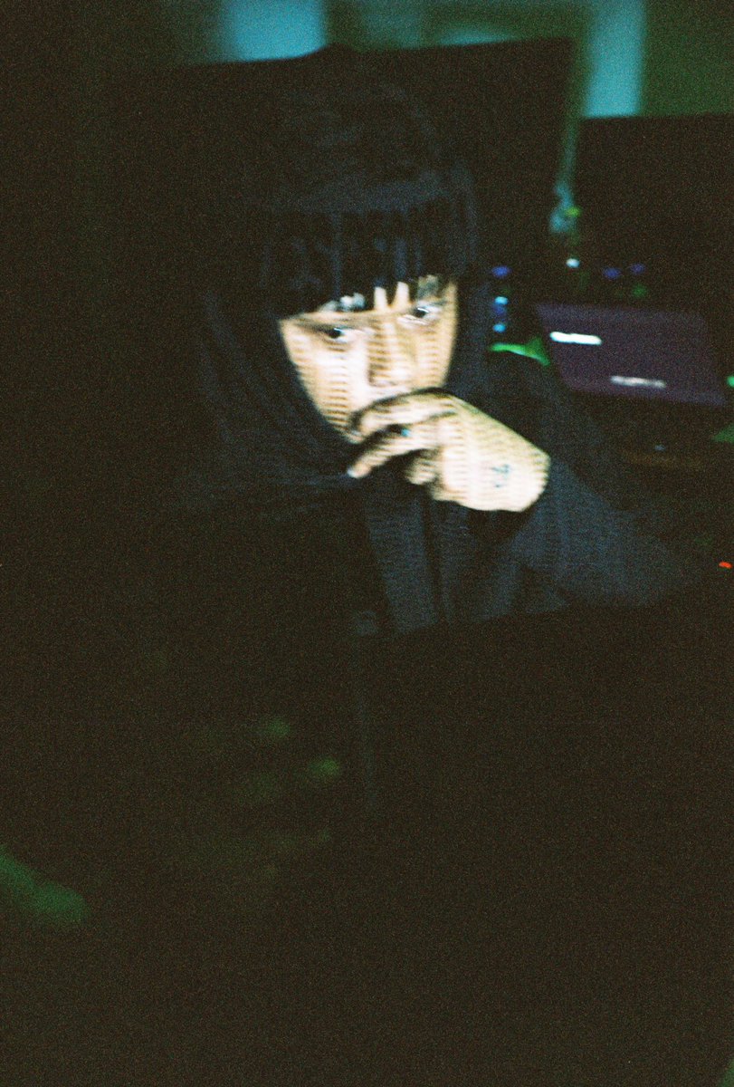 1boywanda_'s tweet photo. Welcome To The Matrix! 

Re$idual $elf-Image By My Brothers @reece_youngking &amp; @MashBeatz_TWC I$ Finally Out 🤝

🔗: https://t.co/2dKs8F4IHl https://t.co/FH441dLpnW