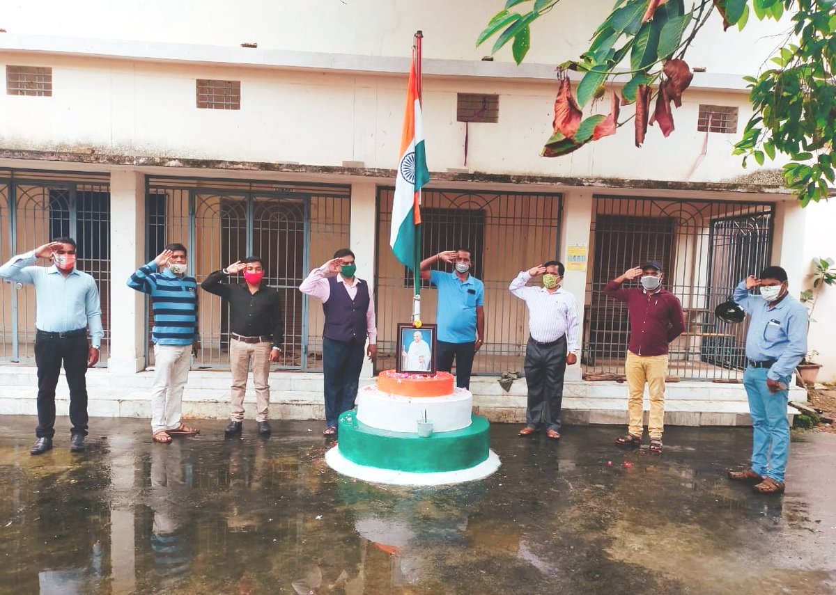 BDigapahandi's tweet photo. Observance of 74 th Independence day at Block Education office Digapahandi. https://t.co/cToKzkfedg