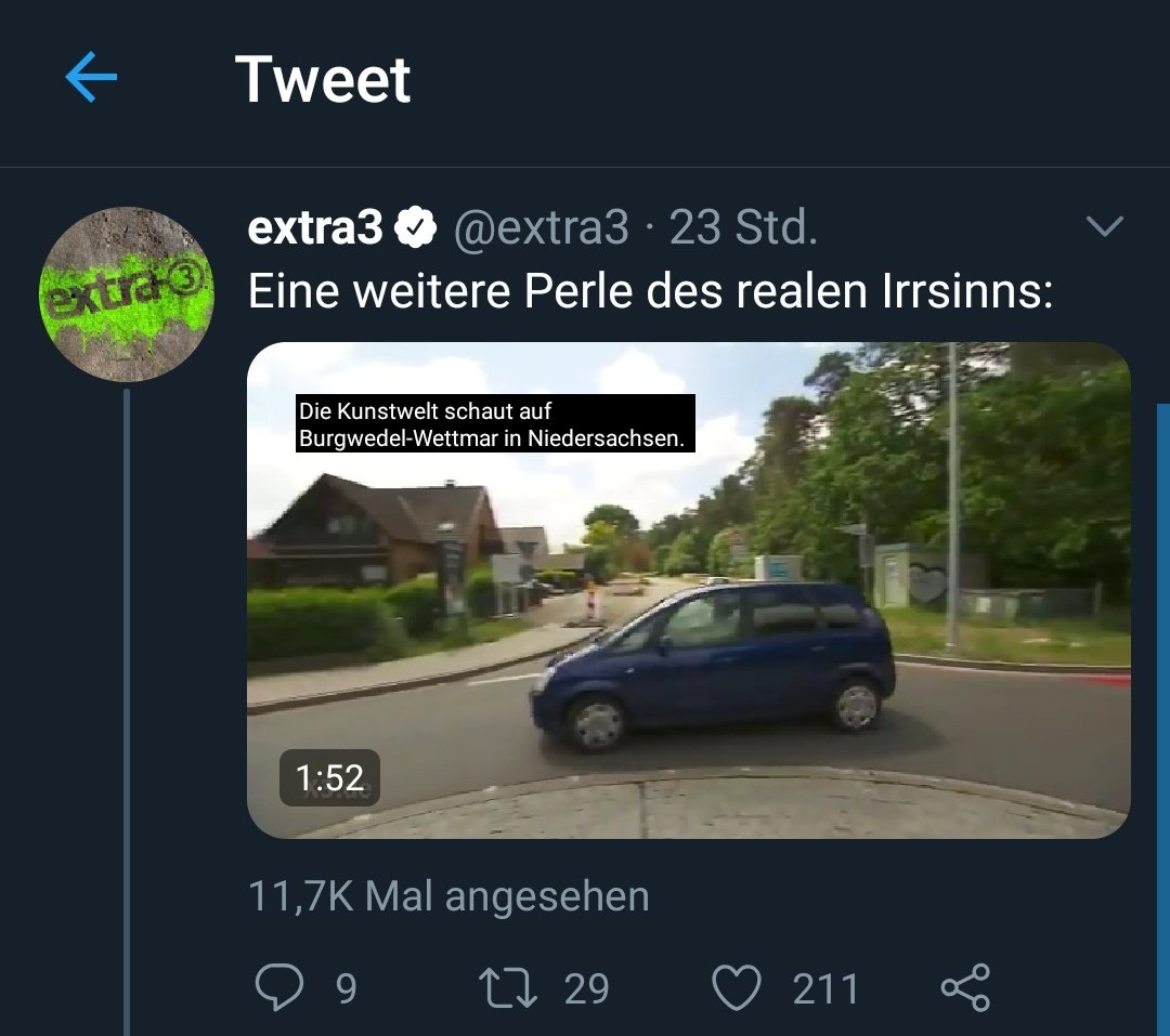 Hooke3000's tweet photo. @aoitrix @extra3 Ist mir schon klar. Wenn du automatische Video- Wiedergabe aktiviert hast, erscheint der "Untertitel" am oberen Bildschirmrand, sofern du nicht aktiv auf das Video klickst https://t.co/2E0kHvIBxS