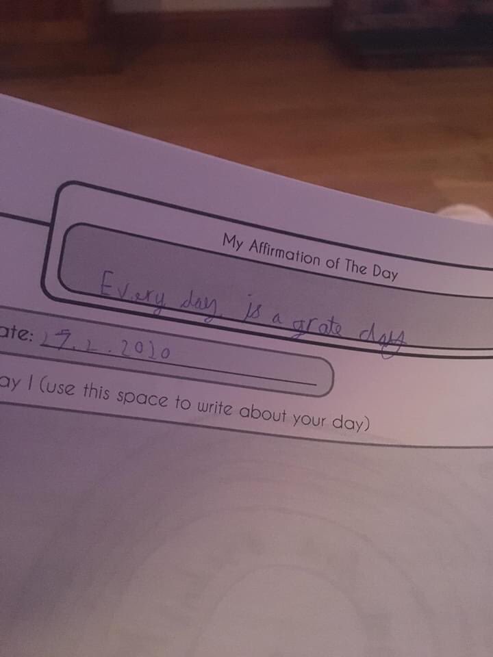 Mindsetandmeuk's tweet photo. Testimonial  

‘First day of doing an affirmation for my son and this morning must have been one of the calmest mornings before Fin left for school ever..
Affirmation cards and journals do so much more for a child and can be used in any education setting too 

#teachertwitter https://t.co/wGfCOBHDNh