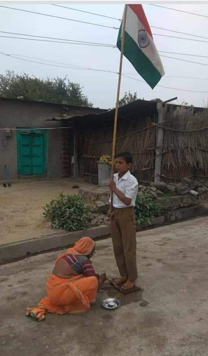 SuhaniDohare's tweet photo. Pic of the day.❤️🇮🇳 https://t.co/Y04MyWkKa7