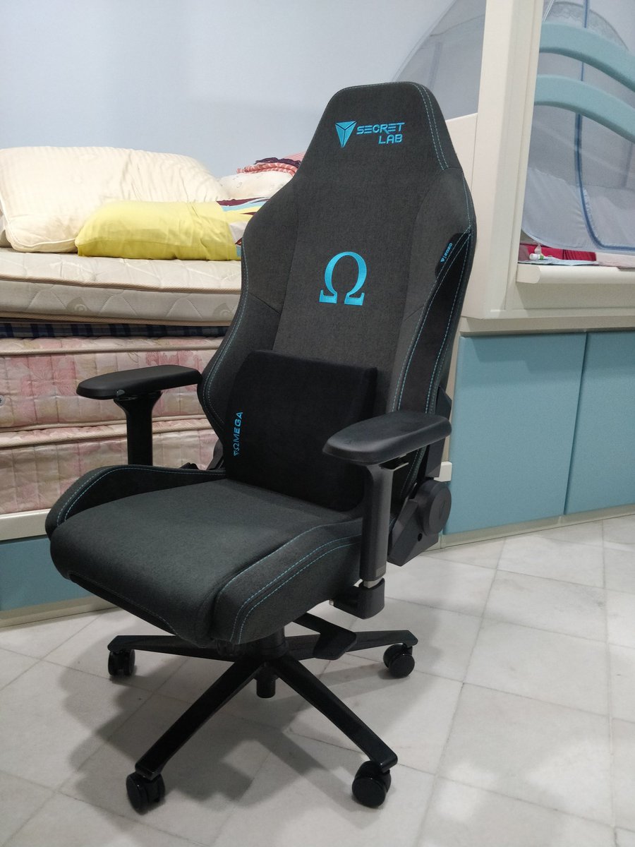 kftan93's tweet photo. Comfy comfy #secretlab chair. @secretlabchairs https://t.co/iXfsXkOFcO