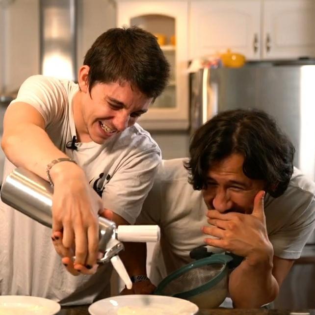 TL CLEANSE : A THREAD eef and mark  or should i say unus annus  #mementomori (because i feel like sharing wholesome pics )