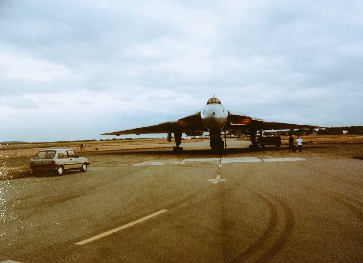 916speed's tweet image. #avgeekchallenge #Twittervforce