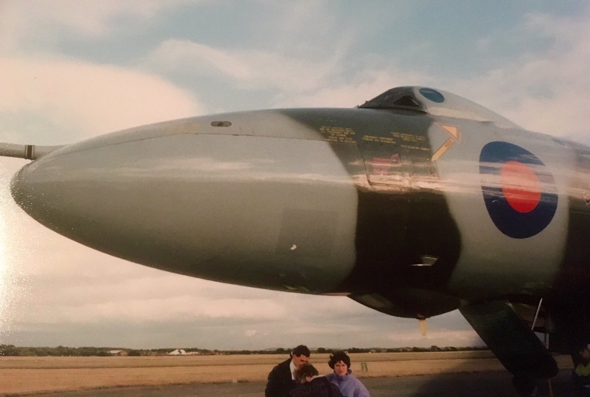 916speed's tweet image. #avgeekchallenge #Twittervforce