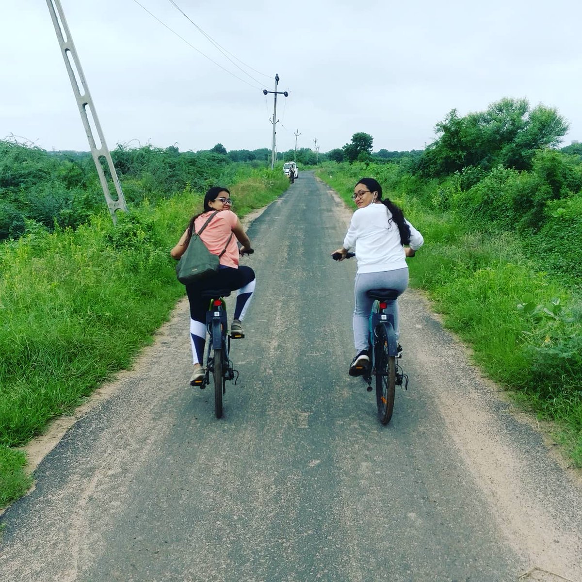 movewithmybyk's tweet photo. Thank you @AGlobalShapers for organising #CycleForFreedom ride on this #IndependenceDay! We are excited for this partnership and hope together we shall work towards shaping Ahmedabad into India's first bicycle capital!
#cycle4change #mybyk #amdabike #getbacktocycling https://t.co/3FBfT7tpe9