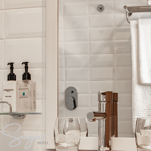 SugarHotelCPT's tweet photo. Classic charm and luxury is maintained throughout our distinguished boutique hotel. ⠀⁣
Our eco-friendly and cruelty-free @charlotterhys products leave your skin feeling smooth and refreshed.⁣
⁣⁣
#SugarLuxuryHotel #BoutiqueHotel #Hotel #Travel #CapeTown https://t.co/guhSIbOXMc