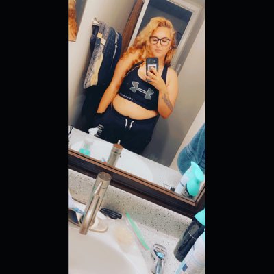 ✨🤍💜  #NewProfilePic https://t.co/VKAI1VGZa6<a href="/tag/newprofilepic"class="tags">#NewProfilePic</a>