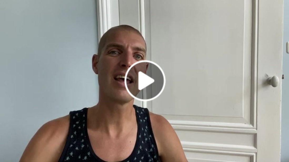 Yes, de <a href="/RmndCitySwim/">Roermond City Swim</a> gaat door, als livestream event! 🏊🏽‍♂️📱Geweldig dat de helft van het ingezamelde geld weer voor onze stichting is, en dus 100% voor kankeronderzoek. 🙏 Maarten wenst alle deelnemers veel succes! 🎥: facebook.com/MvdWFoundation… #zwemmentegenkanker #kankeronderzoek