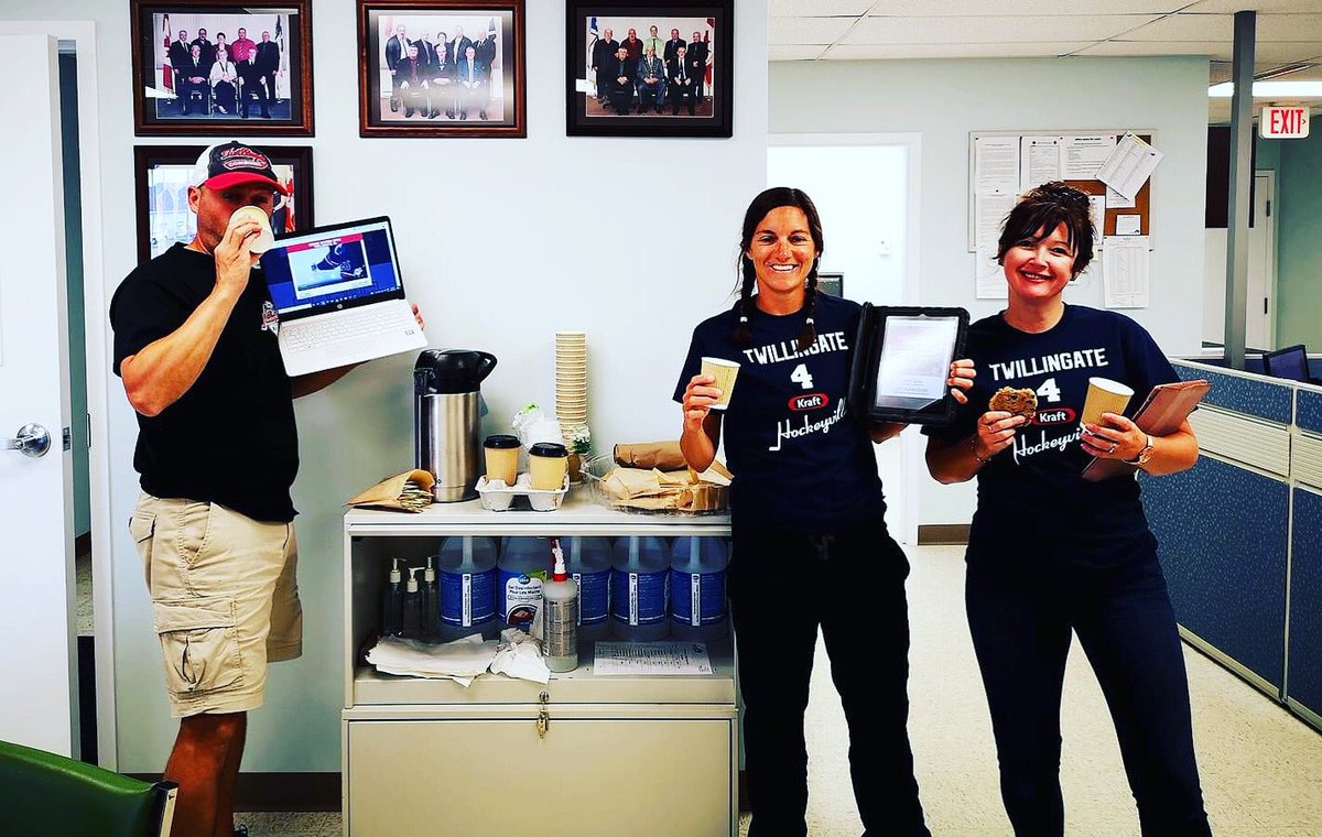 Keep voting friends. Voting doesn’t end until 7:30pm (local time) tonight. Thank you so much for your support! Twillingate for Kraft Hockeyville 2020!!!! #krafthockeyvilletwillingate