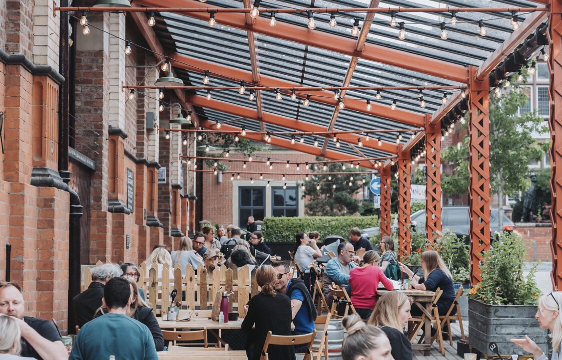 Market House* tweet media