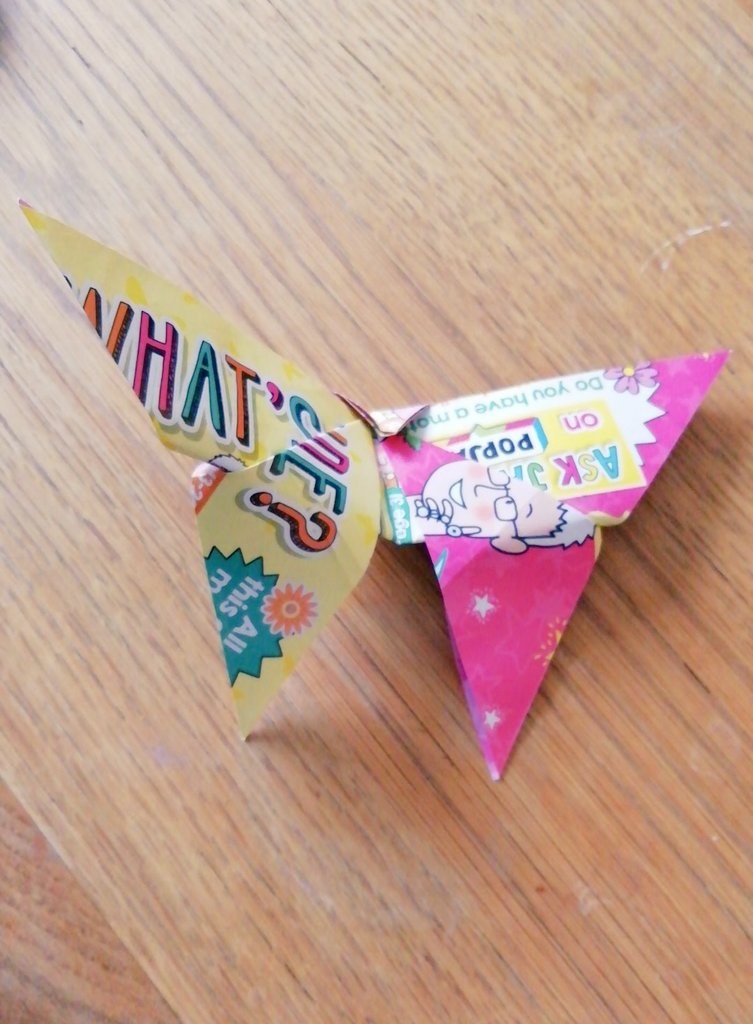 commswizard's tweet photo. Day 14 - make some barmy #origami. Think the scrap paper, or for me a page torn out of a magazine, looks great.
#31DaysOfCreativity 
How to make a butterfly 👇
https://t.co/tmdBWSgzon https://t.co/4sKYmwDDYu